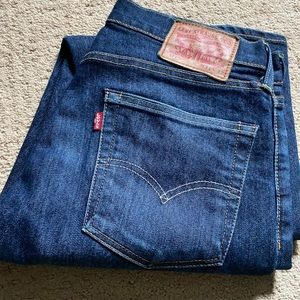 Levi’s 513 in heavy weight dark wash 31x32